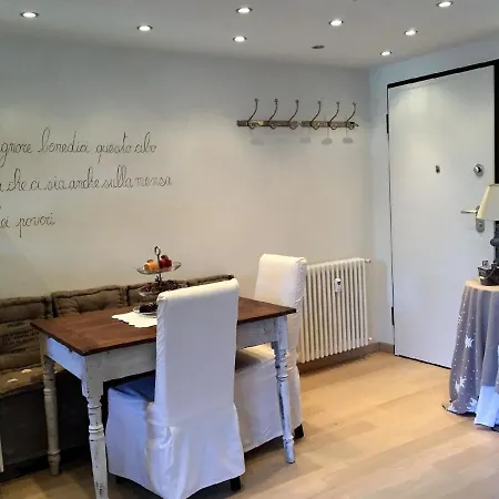 Ferienwohnung Fur 4 Personen Ca 30 M In Limone Piemonte, Piemont Provinz Cuneo * リモーネ・ピエモンテ